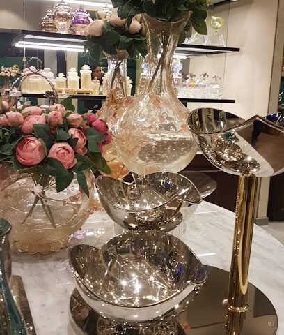 أوكون - دبي - +971 4 344 1024