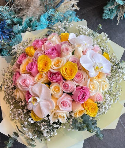 بوتيك بيلا فلور فلورال - عجمان - +971 52 790 0880