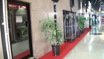 فندق جولدن ستار - دبي - +971 4 225 6676