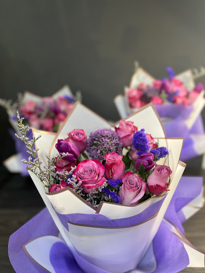 زهور ديفين دبي - United Arab Emirates|Al Quoz - Dubai|Sheikh Zayed Rd|Times Square Center
