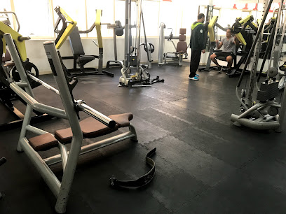 توب فيتنس جيم - دبي - +971 50 610 3087
