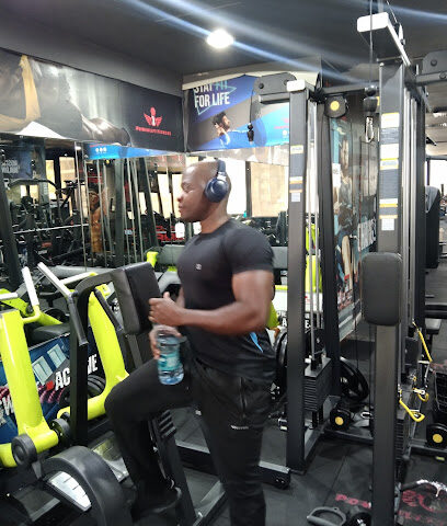 اللياقة البدنية Powerlift - دبي -