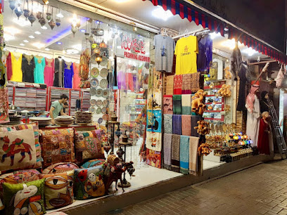 سوق المنسوجات بالجملة بر دبي - عجمان - +971 50 768 8512