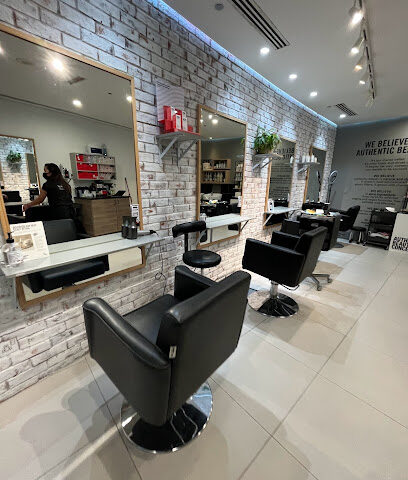 صالون تشيل للسيدات والرجال إنتركونتيننتال دبي مارينا - دبي - +971 52 428 3225