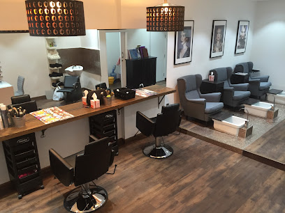 صالون سبيرالز - دبي - +971 4 441 8289
