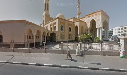 زجاج شفاف وألومنيوم - دبي -