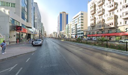 موقف سيارات فندق رافيز سنتر بوينت - دبي - +971 52 909 5632