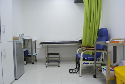 مركز كوست كير للطب وطب الاسنان - الفجيرة - +971 56 422 0107