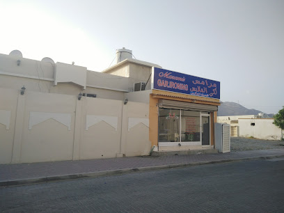 مرامس لكي وغسيل الملابس - Maramis GAR.IRONING - دبي - +971 55 654 8589