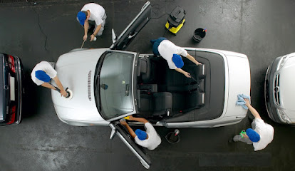 كواترو للعناية بالسيارات LL C. - دبي - +971 2 555 5450