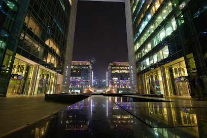 يوم جونز - دبي - +971 4 709 8484