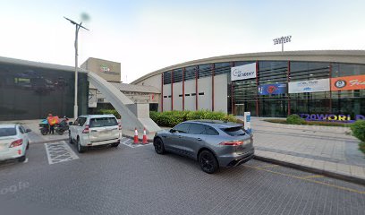 ديفيد إيكنز أخصائي تقويم العظام - الفجيرة - +971 4 448 1399
