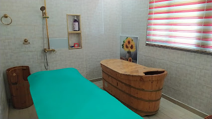 ابتاون سبا - الشارقة - +971 56 371 2999