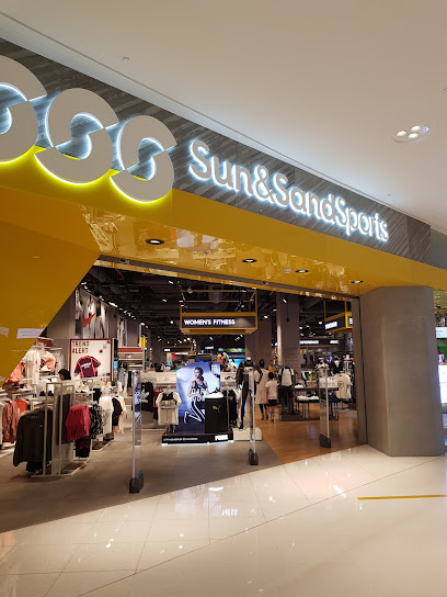 سن اند ساند سبورتس - United Arab Emirates|near Burj Khalifa - Dubai|Financial Center Rd|2nd Floor