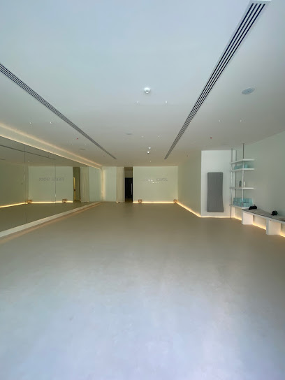حرة روح الزينة - United Arab Emirates|Al Zeina - Abu Dhabi|الزينة