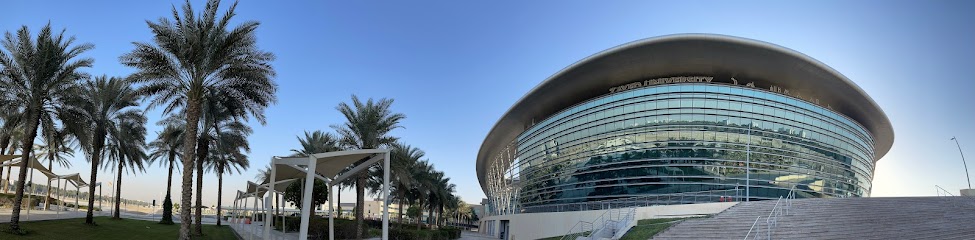 جامعة زايد - United Arab Emirates|Zayed City - Abu Dhabi|الحير - سويحان|9HVM+FP7