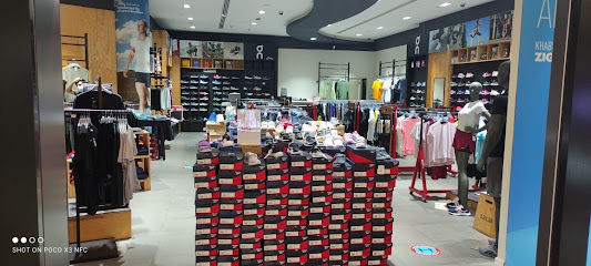 رنرز - الوحدة مول - الشارقة - +971 2 445 9360