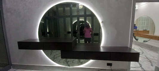 نجار العمار - أبو ظبي -