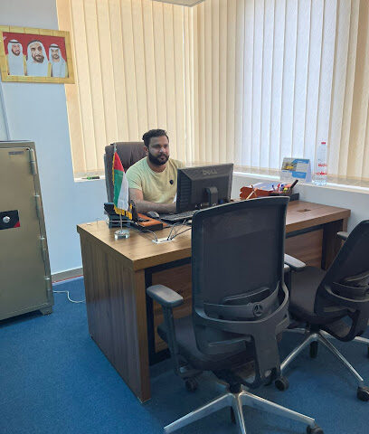 المحركون AOne - الشارقة - +971 52 256 9394