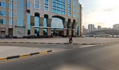 منارة الشاطئ العقارية - الشارقة -