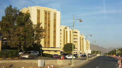 بنك الإمارات دبي الوطني - فرع الفجيرة الرئيسي - أبو ظبي - +971 600 540000