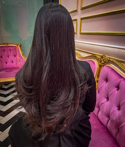 الفنانه بيوتي لاونج - أبو ظبي - +971 4 358 2000