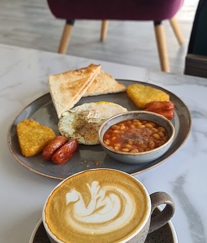 قهوة أفيك المتخصصة - أبو ظبي - +971 56 332 3887