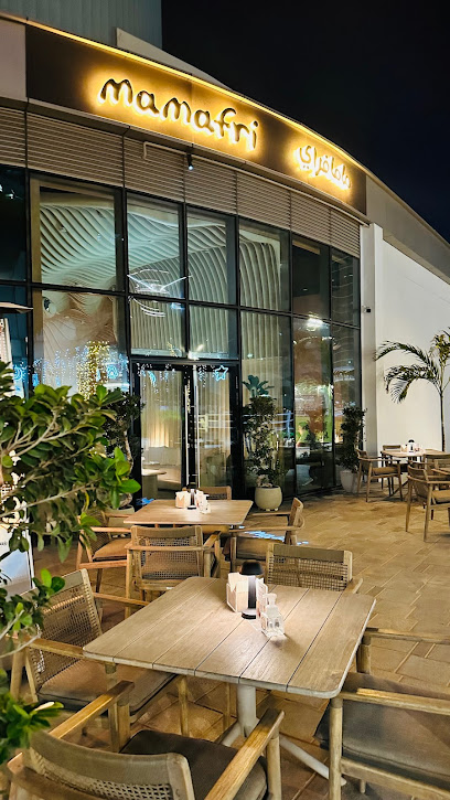 مطعم مامافري أبوظبي - United Arab Emirates|Abu Dhabi|38 Al Mawatheeq St|Sheikha fatima Park