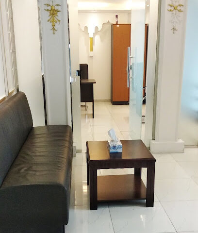 شاين سكوير للصيانة العامة والتكييف المركزي - أبو ظبي - +971 55 963 5740