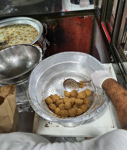 كافيتريا الامل - أبو ظبي - +971 3 766 7355