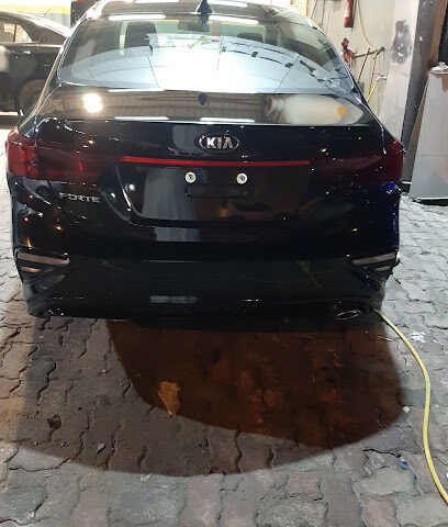 الاسد لتأجير السيارات فرع ١ - أبو ظبي - +971 50 702 7023