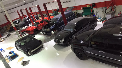 ورشة Monster Performance & Nitro car service - أبو ظبي - +971 55 100 0083
