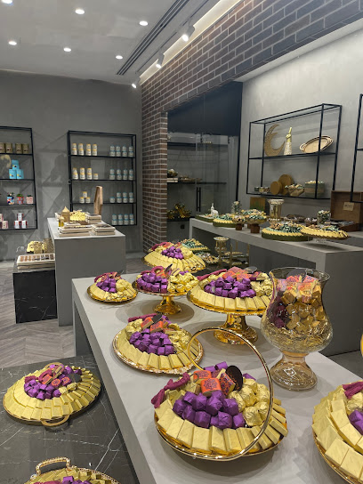 شوكولاتة بنية - United Arab Emirates|Central District - Abu Dhabi|Hessa Bint Mohammed St