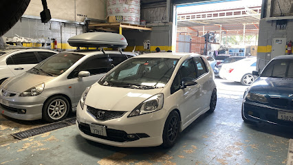 كراج Autohub الشارقة - محل إصلاح السيارات الموثوق به المملوك من الفلبينيين - أبو ظبي - +971 50 777 3374