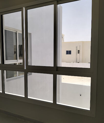 شركة تنظيف في العين تنظيف كنب تنظيف سجاد تنظيف فلل - أبو ظبي - +971 55 341 5880