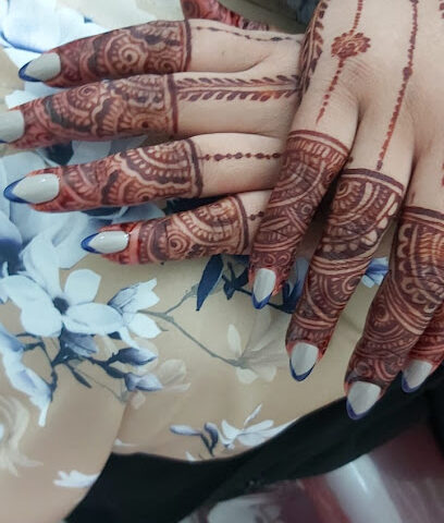 صالون عبير الشرق للسيدات - أبو ظبي - +971 6 748 7353