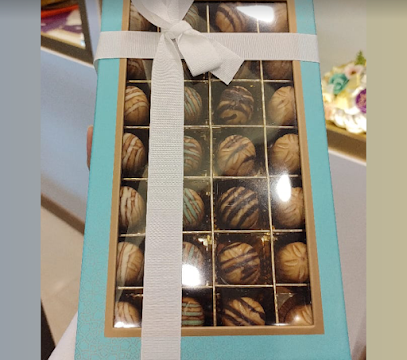 شيرا لاتين شيرة لاتين - أبو ظبي - +971 54 204 3305