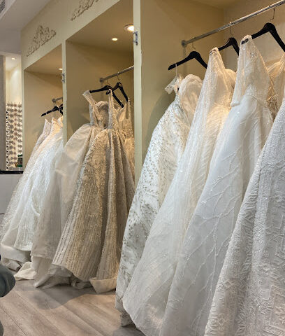 أزياء الزفاف - أبو ظبي - +971 56 666 8081