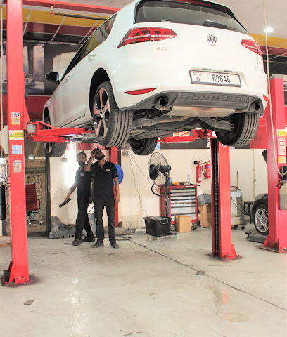 Wagen Kenner - أخصائي سيارات أوروبي (BMW ، Mini ، Porsche ، Audi ، VW ، Mercedes Repair & Service) - أبو ظبي - +971 4 338 8082