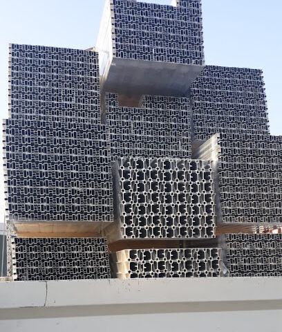 ستارز لتجارة الالمنيوم والزجاج -  - +971 6 543 3937