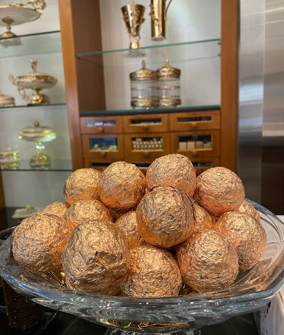 باتشي - أبو ظبي - +971 3 754 4524